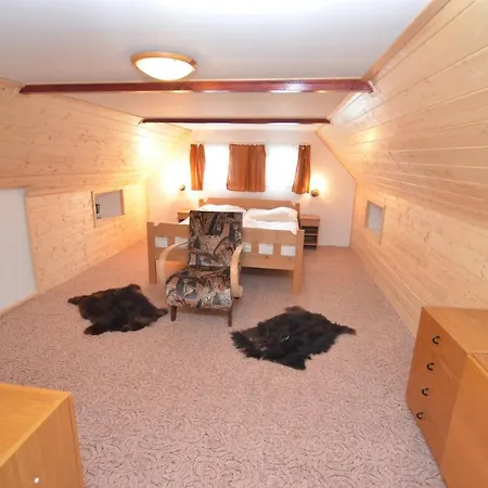 Domek alpejski Poolincluded - Chalet Peha *
